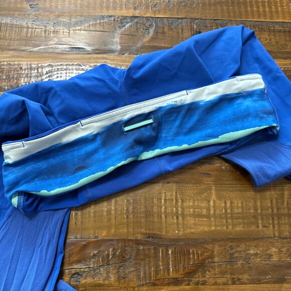 Lululemon Women's Blue Leggings - Picture 4 of 4